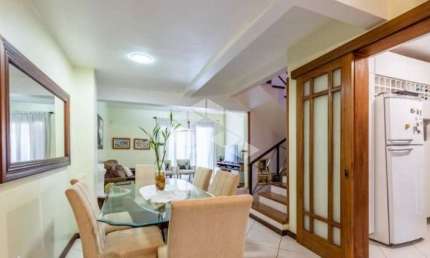 CASA EM CONDOMÍNIO COM INFRAESTRUTURA MIOLO DA TRISTEZA PORTO ALEGRE