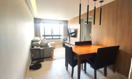 Apartamento 2 dormitórios (1 suíte), mobiliado, 2 vagas,  à Venda por R$ 700.000,00 , Jardim Do Salso, Porto Alegre