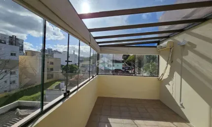 Cobertura Duplex, 3 dormitórios, 1 suíte, garagem para 2 veículos, centro, Santa Maria