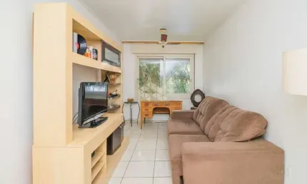 Vende Apartamento 2 quartos, 1 suíte no bairro Boa Vista em Porto Alegre.