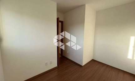Apartamento novo de 2 quartos, sacada e vaga no Morro Santana