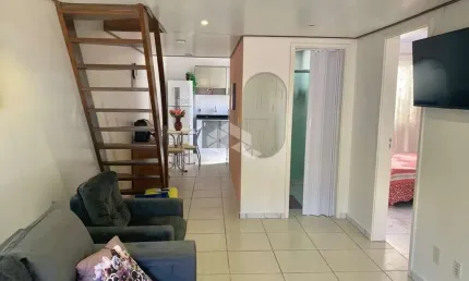 Casa 2 dormitórios, 2 vagas de garagem - Rio branco - Canoas