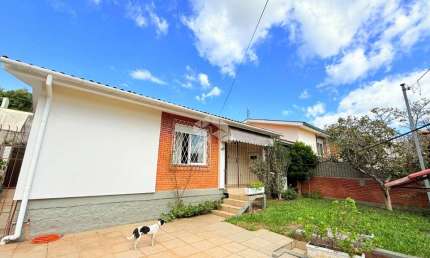 Casa com 3 quartos à venda na Acesso das Palmeiras, 100, Santa Tereza, Porto Alegre