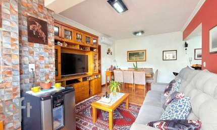 Apartamento com 3 quartos à venda na Rua Roque Calage, 400, Passo da Areia, Porto Alegre