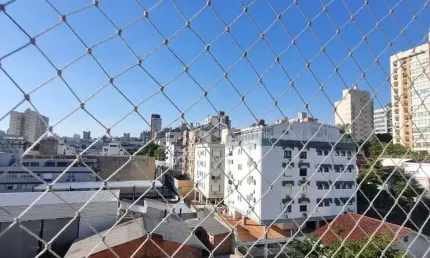 Apartamento com 2 quartos à venda na Avenida Coronel Lucas de Oliveira, 2920, Petrópolis, Porto Alegre
