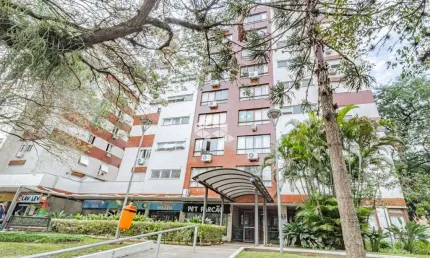 Excelente apartamento com 2 dormitórios, vaga de garagem aos pés do parcão no bairro moinhos de vento