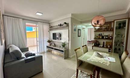 APARTAMENTO À VENDA DE 2 QUARTOS E 1 VAGA DE GARAGEM NO BAIRRO BARREIROS EM SÃO JOSÉ/SC