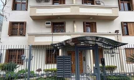 APARTAMENTO DE 3 DORM COM SACADA E GARAGEM NO MENINO DEUS