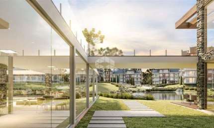 Apartamento com 02 (duas) suítes localizado em gramado em condomínio com infraestrutura completa