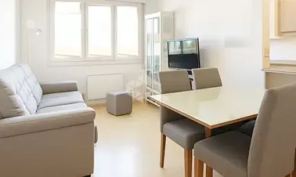 APARTAMENTO, REFORMADO, CIDADE BAIXA, ELEVADOR, PORTARIA,1 DORMITÓRIO