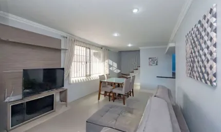 Casa em condomínio fechado, 3 dormiórios, 1 suíte, 1 vaga, Jardim Planalto, Porto Alegre.