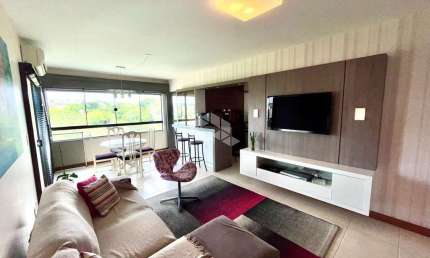 Apartamento 2 Dormitórios Com Suíte com sacada fechada - Morro do Espelho / São Leopoldo