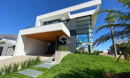 Casa em condomínio fechado com 3 quartos à venda na Bergamo, 64, Country, Santa Cruz do Sul