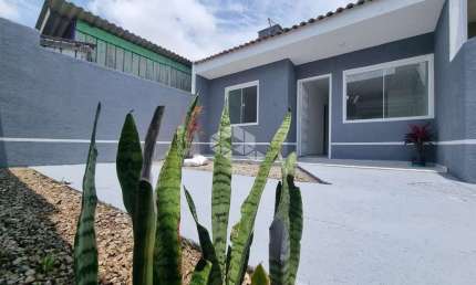 Casa com 2 quartos e 52m² para vender por R$ 215.000 em Piraquara