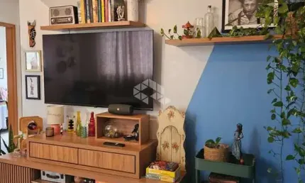 Apartamento semi-mobiliado à venda no bairro Areias, em São José/SC!