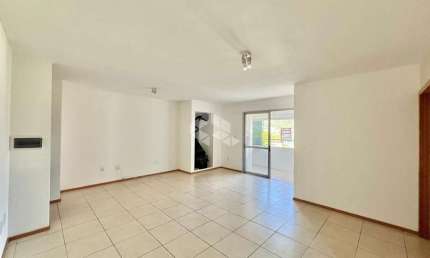 OPORTUNIDADE IMPERDÍVEL - APARTAMENTO ESPAÇOSO NO CENTRO!