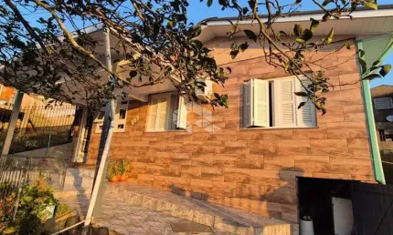 Casa com 105m2 localizada no Bairro Primeiro De Maio em Farroupilha RS