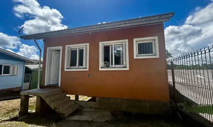 Casa com 2 quartos à venda na João Rizzo, 1291, Charqueadas, Caxias do Sul