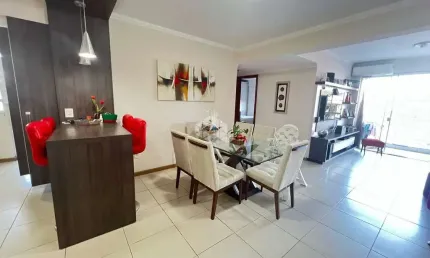 Apartamento de 2 dormitórios no Bairro Universitário