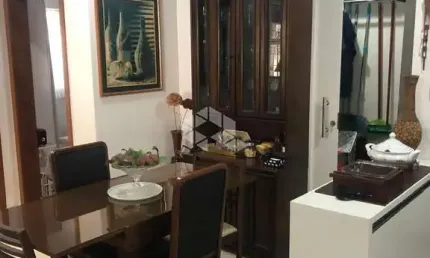 Apartamento com 2 Dormitórios (1 Suíte) à Venda - Ingleses do Rio Vermelho, Florianópolis/SC