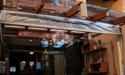 Casa à venda em condomínio fechado com 3 quartos, 2 vagas de garagem, bairro Tristeza, POA/RS