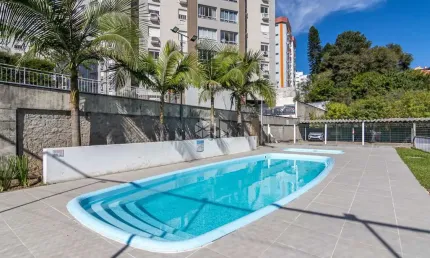 Apartamento com 2 Dormitórios no Centro em Canoas. Condomínio fechado com infraestrutura completa. Aceita FGTS e pode ser financiado