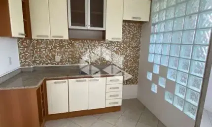 Apartamento com 02 dormitórios com vaga - cavalhada