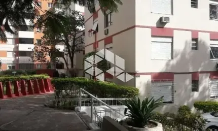 Apartamento de 02 dormitórios/quartos na rua marechal hermes