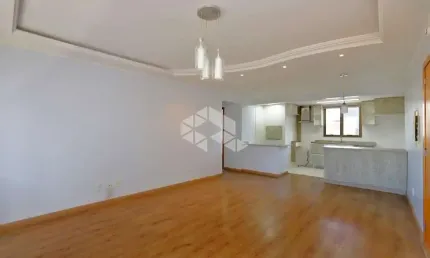 Apartamento com dois dormitórios suite e duas vagas de garagem, no menino deus