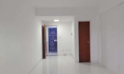 Sala comercial com 1 sala à venda na Avenida Santos Dumont, 6216, Pitangueiras, Lauro de Freitas