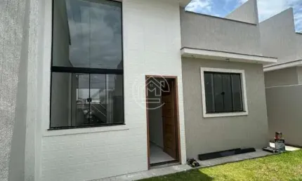 Casa Village com 3 quartos em excelente localização