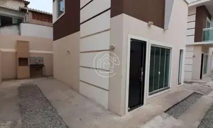 Casa com 2 quartos à venda na Rua Macaé, 10, Jardim Mariléa, Rio das Ostras