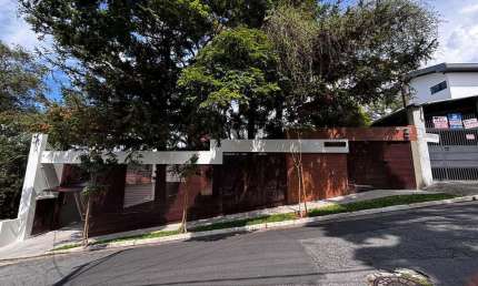 Casa alto padrão à venda  370m² 4 suítes 4 vagas  Cantareira  São Paulo