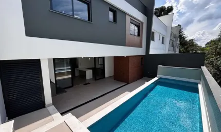Casa de alto padrão à venda  370m² 4 suítes 4 vagas   Tremembé  São Paulo
