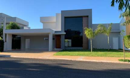 Casa em condomínio fechado com 3 quartos à venda na Rodovia Olegário Ferraz, 000, Aeroporto, Araçatuba