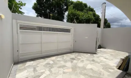 Vendo casa bairro monte carlo em araçatuba sp totalmente reformada