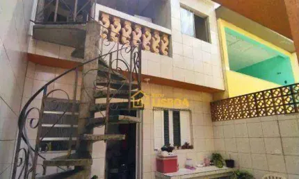 Sobrado com 3 dormitórios à venda, 156 m² por R$ 494.000,00 - Jardim Las Vegas - Santo André/SP
