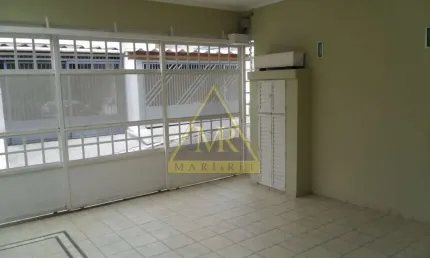 Casa com 2 quartos à venda na Rua Abrahão Buazar, 57, Jardim Aeroporto, São Paulo