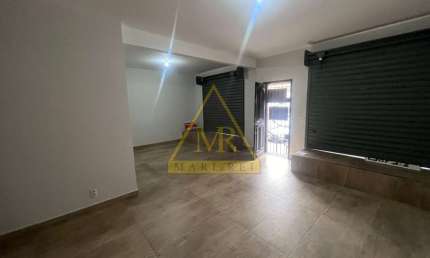 Casa para alugar na Avenida Santa Catarina, 208, Vila Alexandria, São Paulo