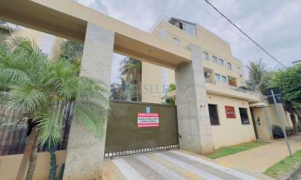 Zona Sul / 3 dormitórios / prédio com piscina / Condominio fechado / Apartamento
