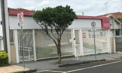 Casa comercial com 6 salas para alugar no Jardim Alto Rio Preto, São José do Rio Preto  por R$ 5.000