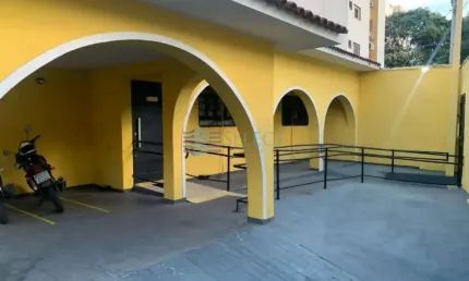 Casa comercial com 3 salas para alugar na Cidade Nova, São José do Rio Preto  por R$ 9.500