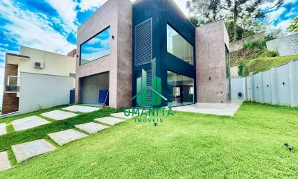 Casa Diferenciada - Condomínio Valville 1 - Alphaville