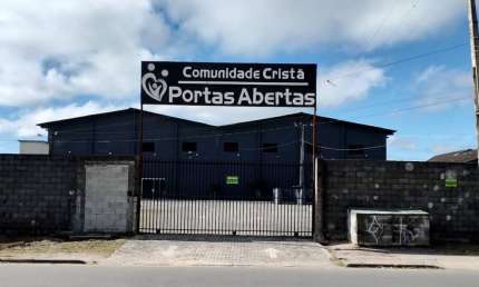 Barracão de 4.500 metros  pátio com  1000 metros de paver