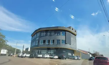 Venda - Sala Comercial - Terras de Santa Bárbara - Santa Bárbara D'Oeste - SP