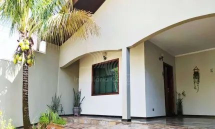 Casa com 3 quartos à venda no Centro, Santa Bárbara D'Oeste 