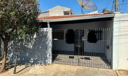 Venda - Casa - Conjunto Habitacional Trabalhadores - Santa Bárbara D'Oeste - SP