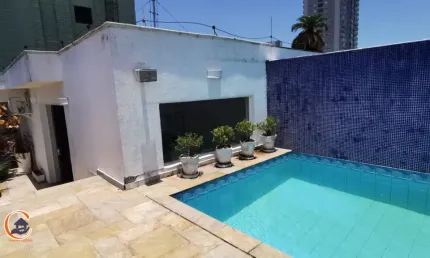 COBERTURA DÚPLEX - 200m - SUÍTE MASTER COM CLOSET - PISCINA- GONZAGA SANTOS