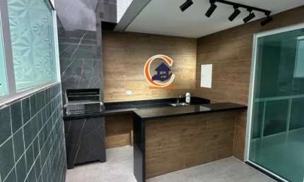 Excelente casa  sobreposta duplex - 171m - 3 suítes - 2 vagas e piscina