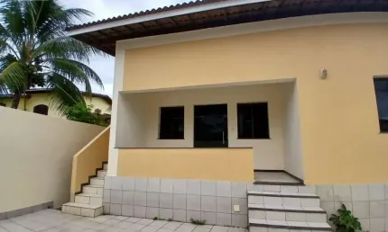 Casa para Venda em Lauro de Freitas, Centro, 5 dormitórios, 2 suítes, 1 banheiro, 4 vagas